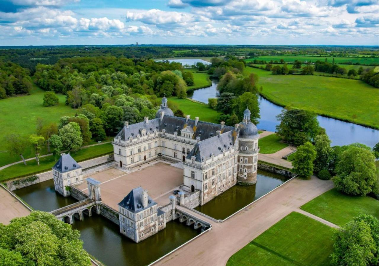Les Logis Du Forgeron, Gites De Groupe Entre Loire & Vignes Saint-Jean-des-Mauvrets 外观 照片