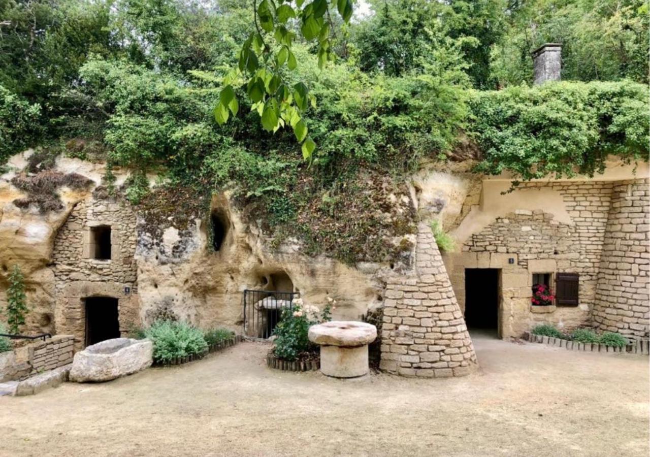 Les Logis Du Forgeron, Gites De Groupe Entre Loire & Vignes Saint-Jean-des-Mauvrets 外观 照片